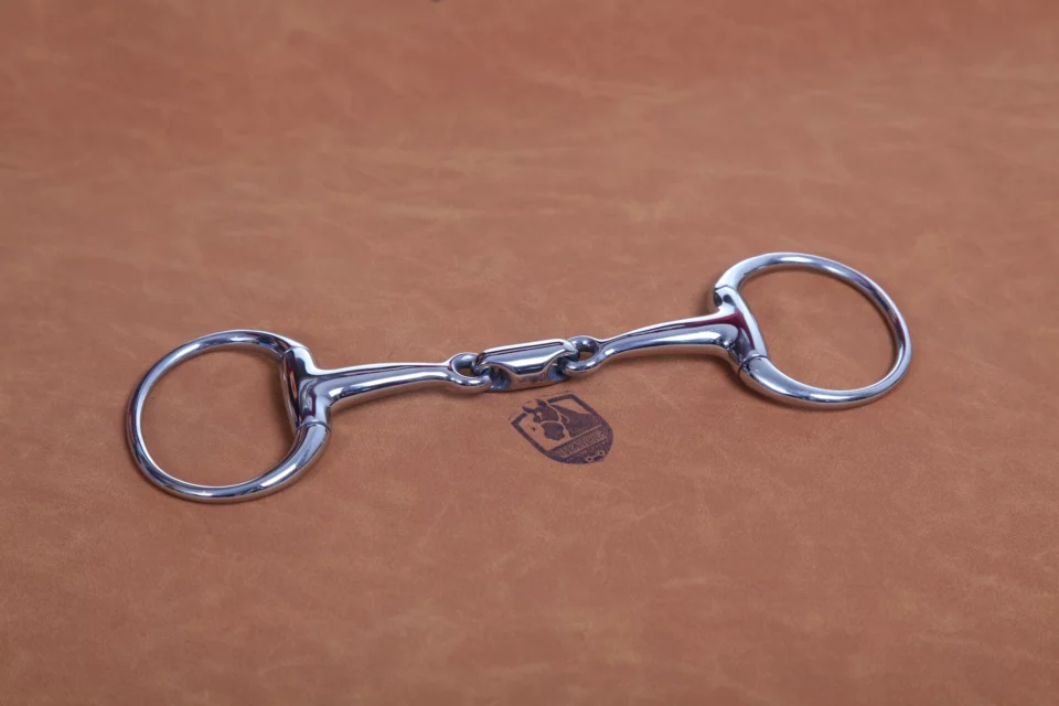 Egbutt elliptical link bit